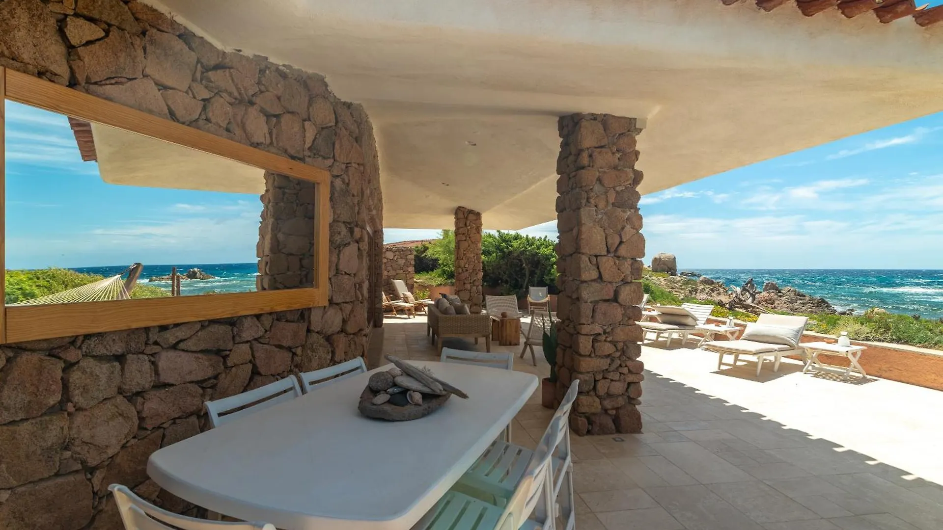 Villa Gabbiani Vignola Mare